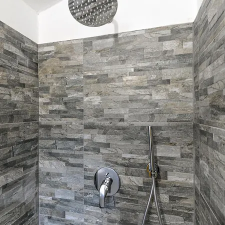 Apartamento Il Melograno-12 By Interhome *